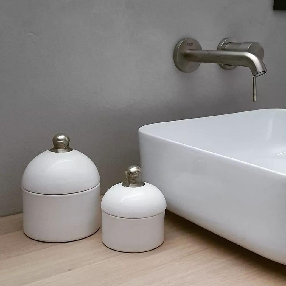 Modern bathroom lavabo with microcement finish